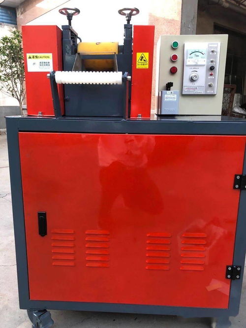 專為電桿生產(chǎn)設(shè)計 超耐用低噪音滾刀切粒機(jī)與1000噸免維護(hù)滾焊機(jī)